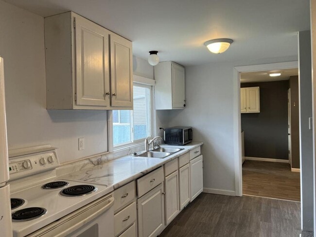 Foto del edificio - 207 W 4th St