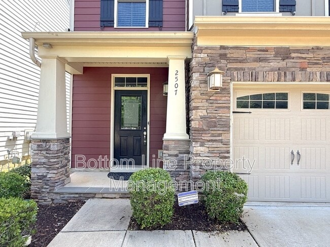 Building Photo - 2507 Alyssa Ln