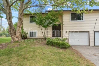Building Photo - 2121 S Herald Rd