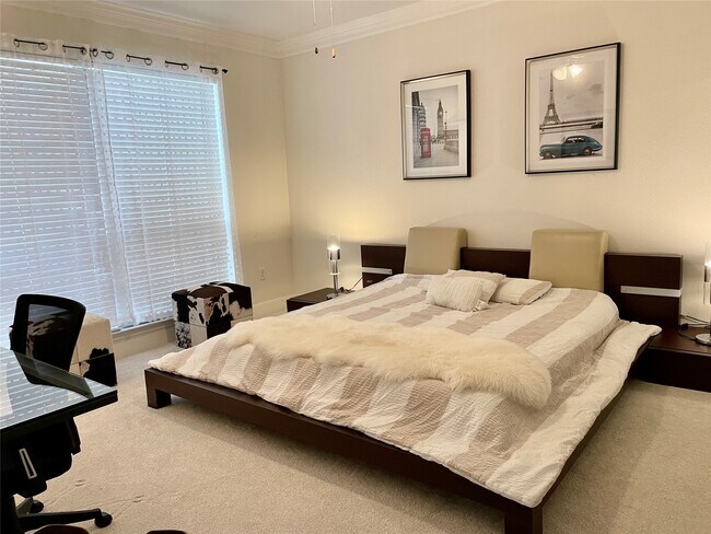 Building Photo - 2299 Lone Star Dr