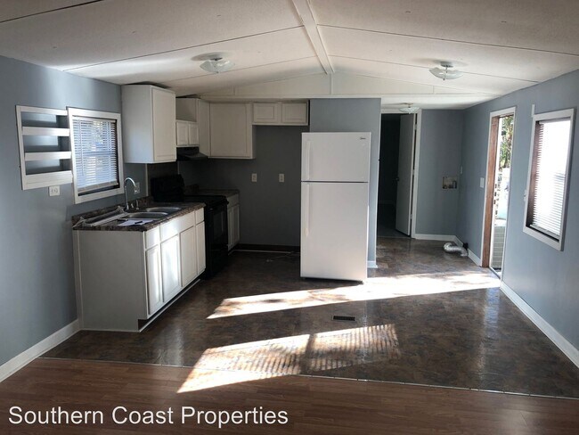 Building Photo - 2 br, 2 bath House - 87 Thompson Road