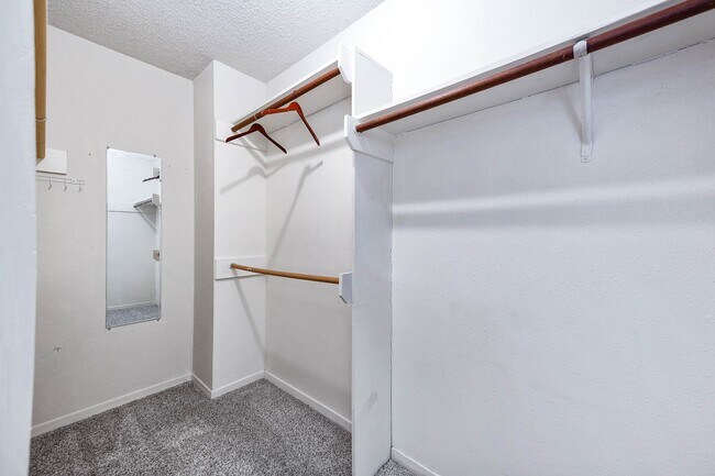 Foto del edificio - 17203 Kettle Creek Dr