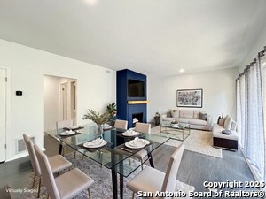 Foto del edificio - 8642 Fredericksburg Rd