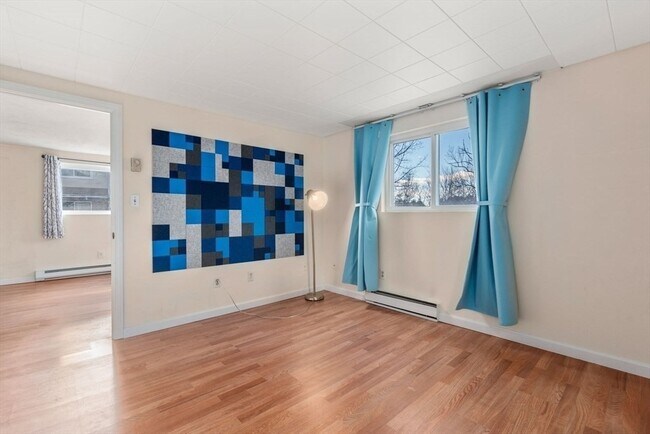 Foto del edificio - 5 Wampus Ave