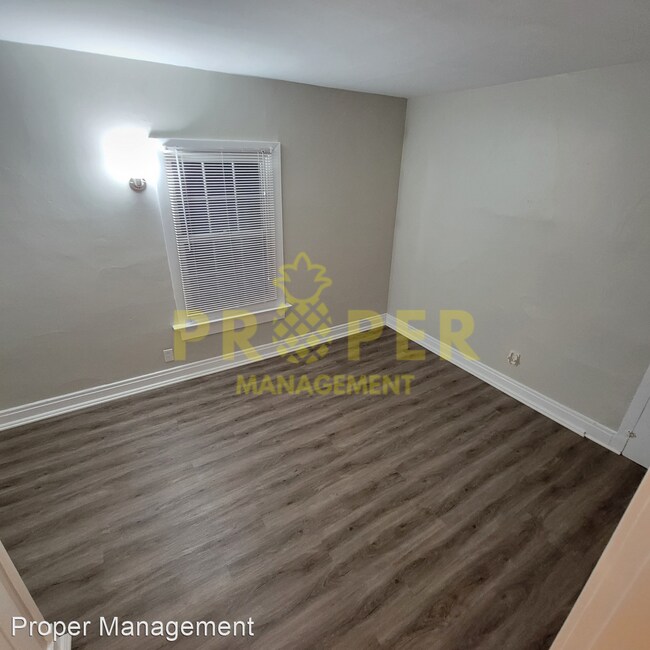 Foto del edificio - 3 br, 1.5 bath House - 3212 East 4th Street