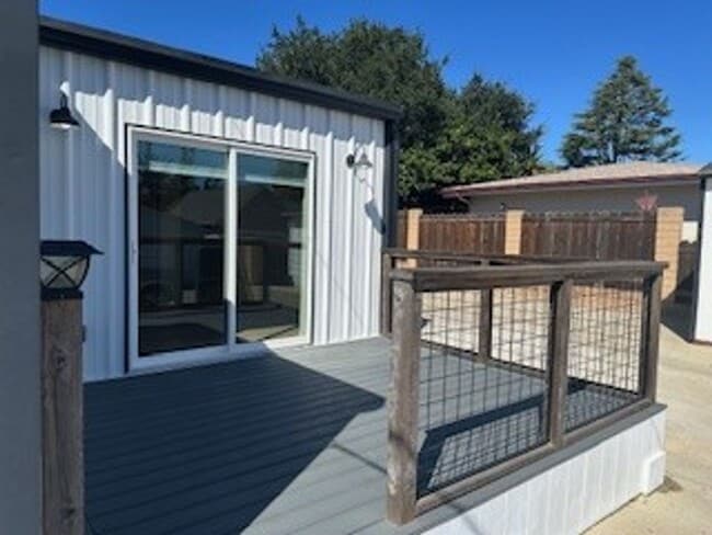 Building Photo - In the Heart of Solvang two-bedroom two ba...