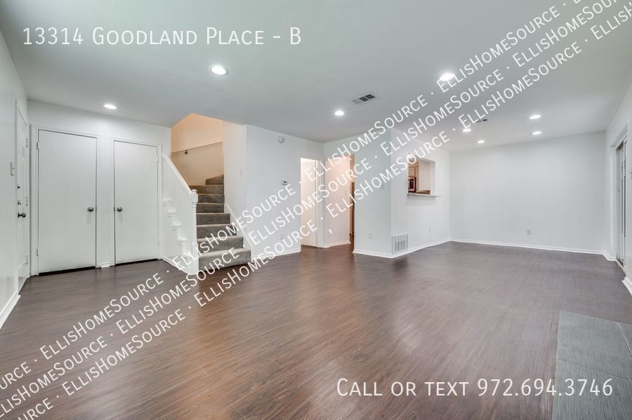 13314 Goodland Pl Unit B, Farmers Branch, TX 75234 Room for Rent in