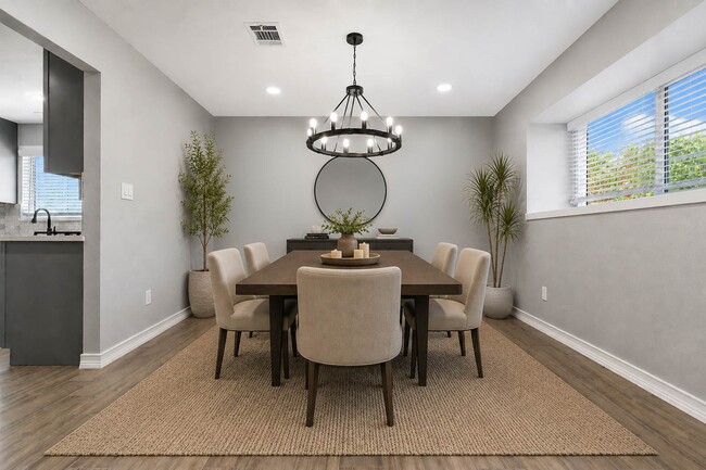 Building Photo - 10615 Piping Rock Ln