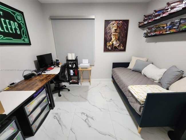 Foto del edificio - 8363 NW 41st St