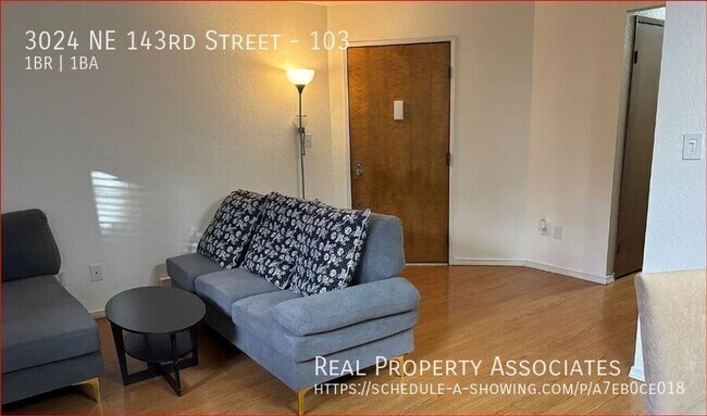 Foto del edificio - 3024 NE 143rd St
