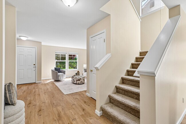 Building Photo - 22754 NE 94th Way