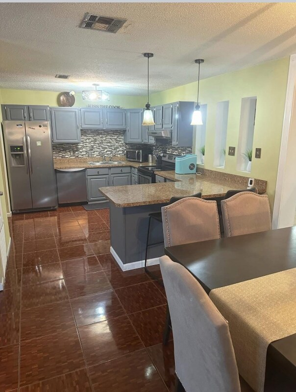Foto del edificio - 1065 Beechwood Dr