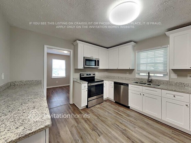 Foto del edificio - 277 Lancelot Way