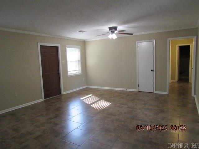 Foto del edificio - 120 Oaklawn Dr