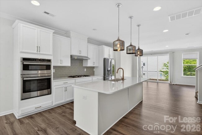 Building Photo - 13018 Simoneaux Ln