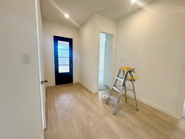 Foto del edificio - 16315 Mesquite Fld Dr