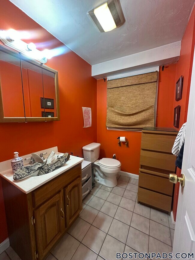 Foto del edificio - 174 Calumet St