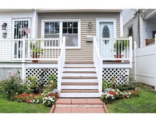 Primary Photo - 77 Wayland St