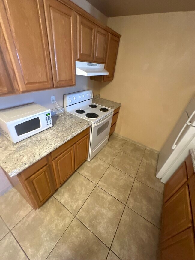 Foto del edificio - 506 McKellar Cir