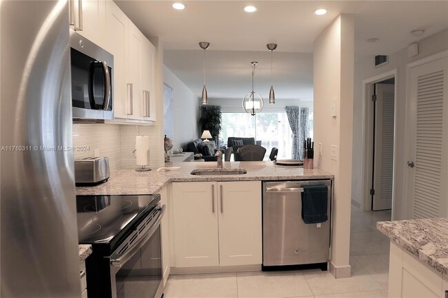 Photo - 470 Paradise Isle Blvd Apartment