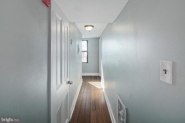 Foto del edificio - 184 E Huntingdon St