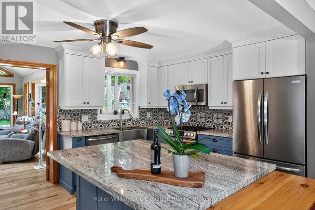 Photo du bâtiment - 16 Mundy Ave