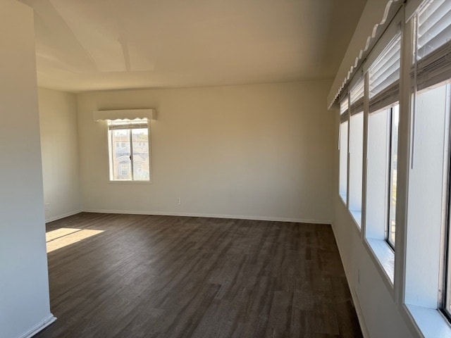 Large dining room - 893 W 23rd St