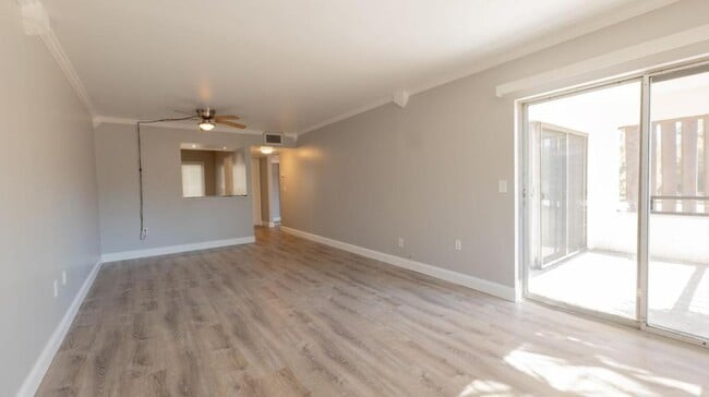 Building Photo - 2211 Belleair Rd