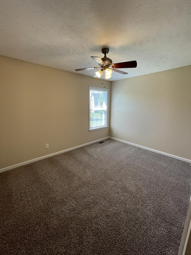 Building Photo - 349 Indian Park Dr