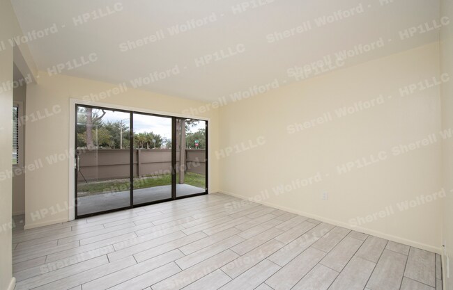 Building Photo - 5739 Peregrine Ave