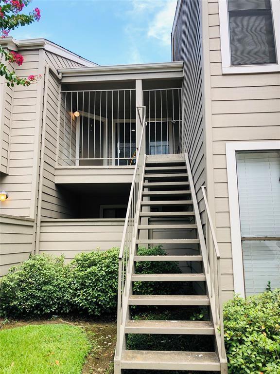 Foto principal - 6701 Sands Point Dr