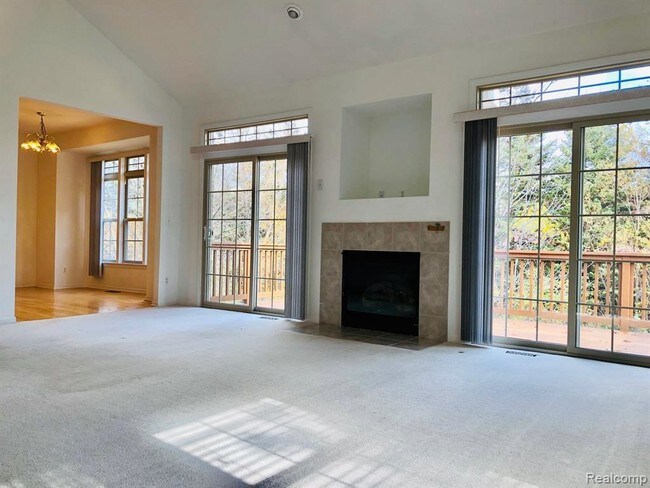 Foto del edificio - 7401 Gateway Dr