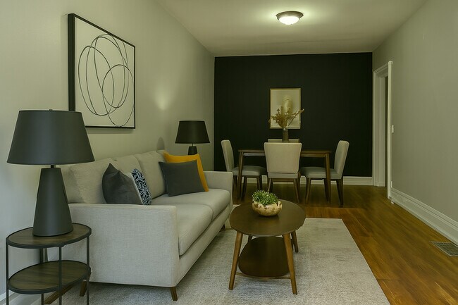 Foto del edificio - Superior Apartments