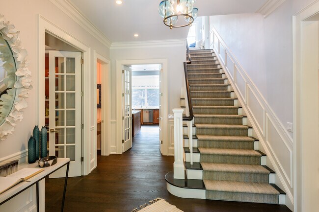 Building Photo - 90 Bull Path