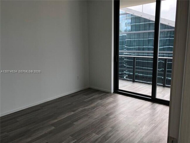 Foto del edificio - 801 S Miami Ave