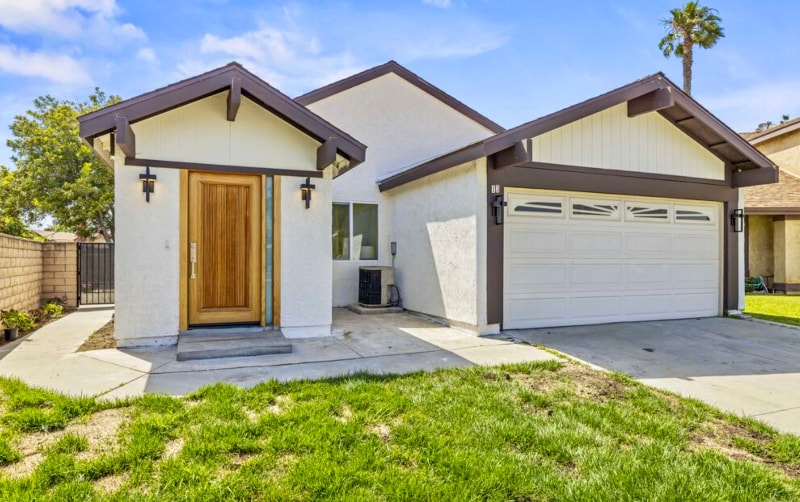 Photo - 13 Pepper Ct (Inglewood, CA)