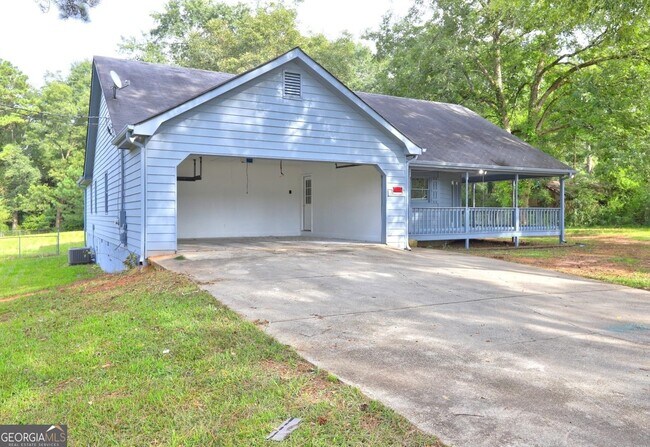 Foto del edificio - 461 Jack Neely Rd