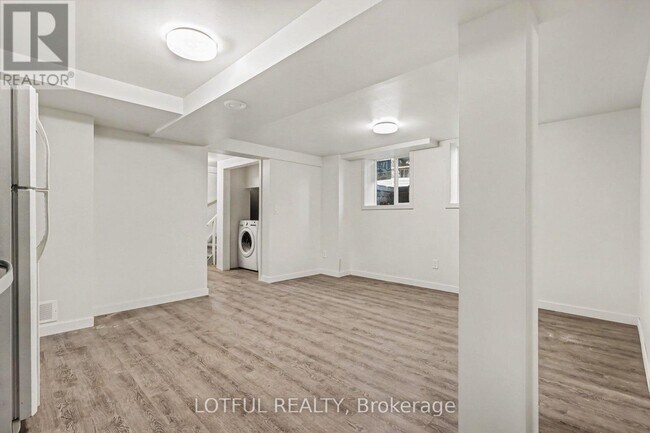 Building Photo - 1256 Field St