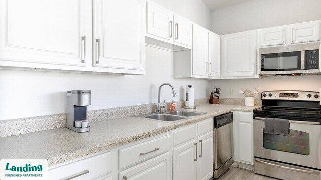 Building Photo - 1601 W Arbrook Blvd