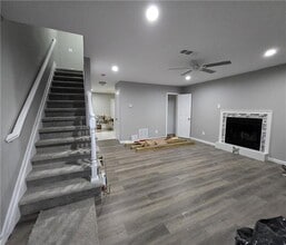 Building Photo - 655 Hunting Creek Ln SE