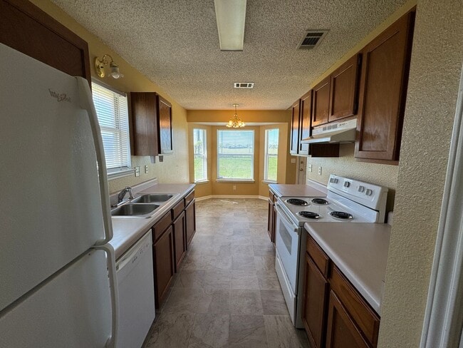 Foto del edificio - 3509 Christie Dr