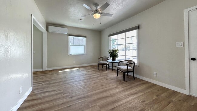 Building Photo - Adorable 2 Bedroom 1 Bath Home in Yucaipa ...
