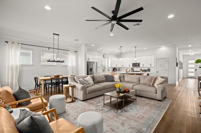 Foto del edificio - 8008 Gilwice Ln