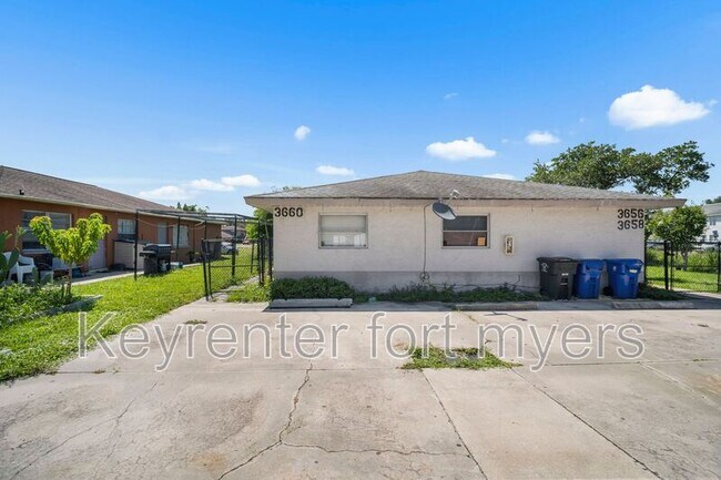 Building Photo - 3660 Seminole Ave