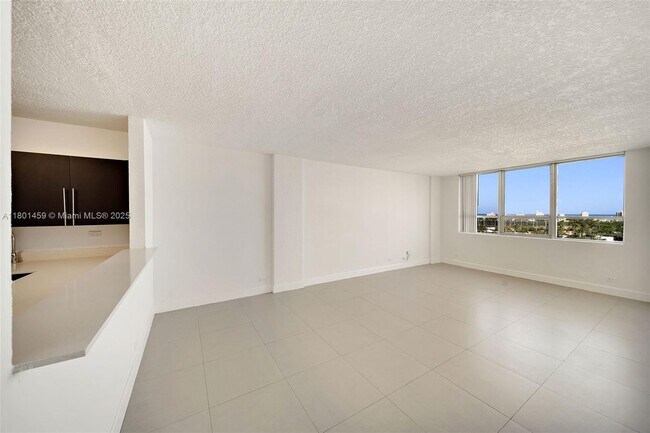 Foto del edificio - 1500 Bay Rd