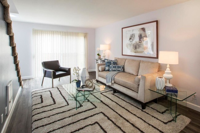 Ocean Breeze Villas 38 Photos 14 Reviews Apartment For Rent