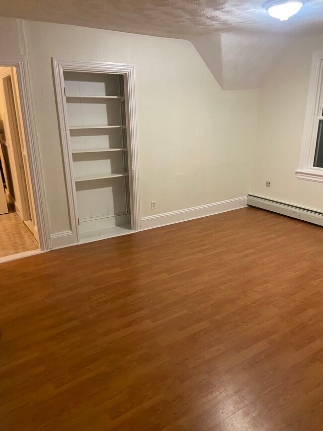 sala de estar - 30 Tucker Ave