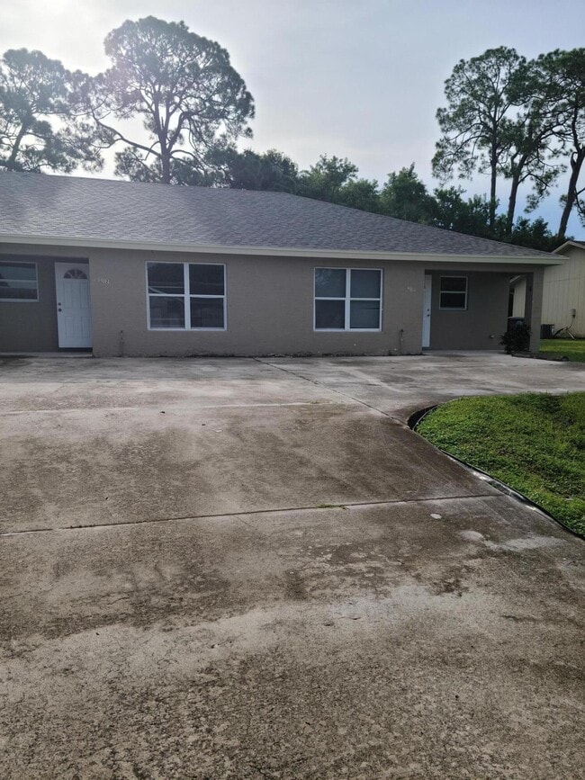 Building Photo - 4480 Timber Ridge Ln