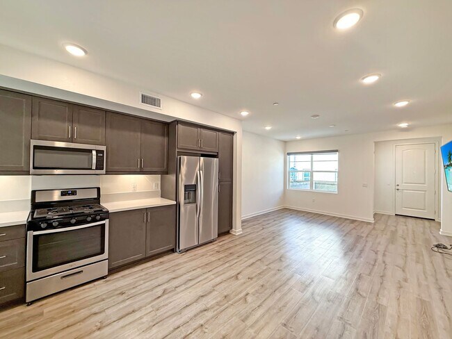 Foto del edificio - Beautiful 2B/2.5BA townhouse in San Marcos...