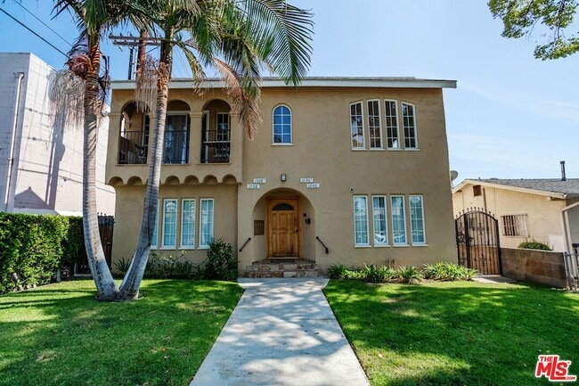 Foto del edificio - 1056 Winchester Ave